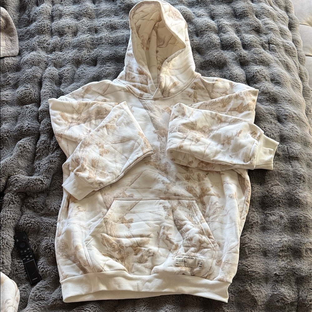 Comfrt Birch White Camo Hoodie